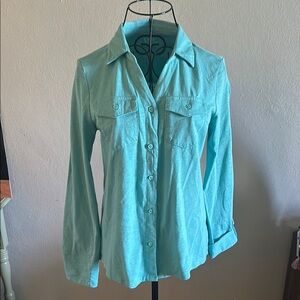 Aqua Croft and Barrow Cotton Button-Up Women's Top. NWOT!